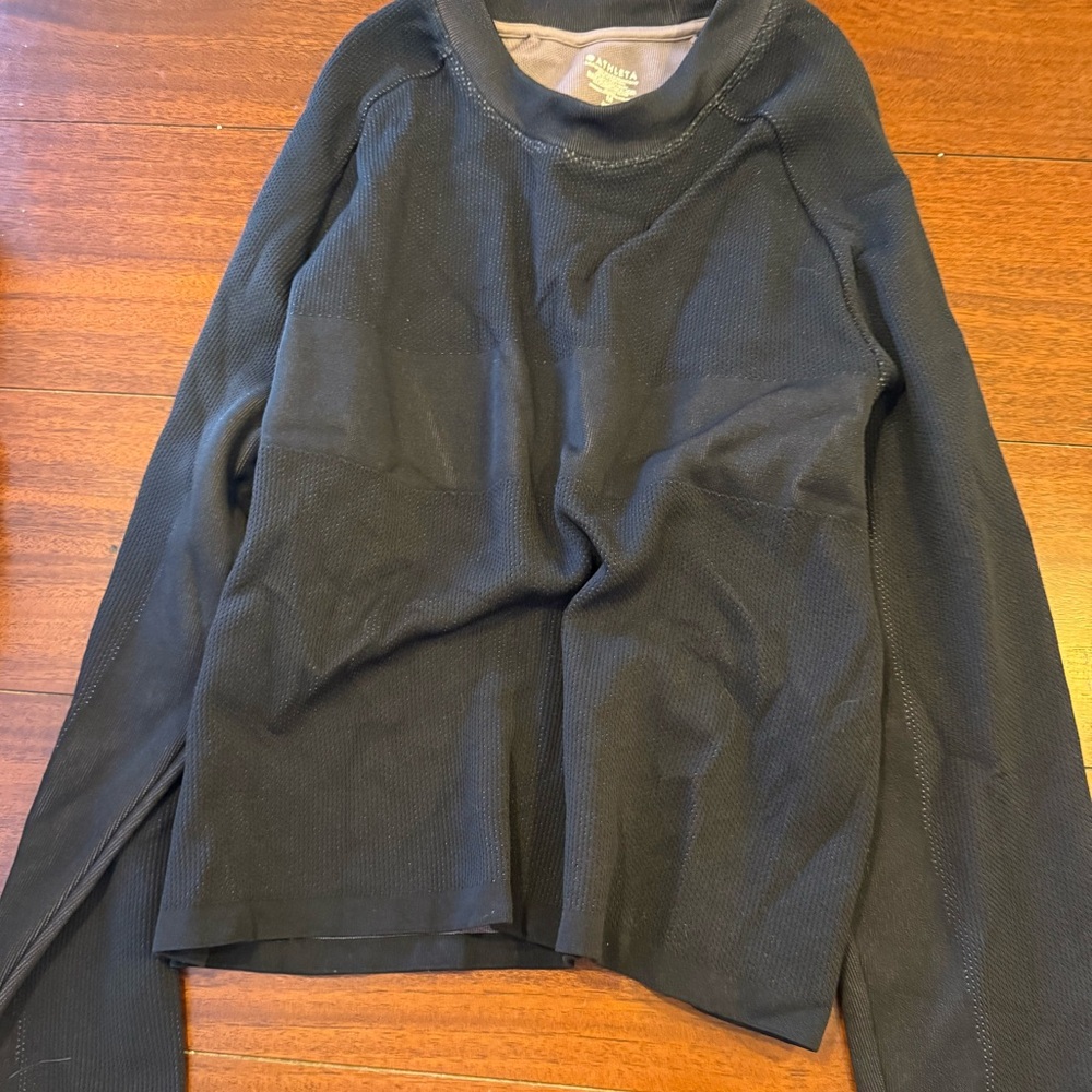 Athleta Women’s/Juniors Cropped Shirt